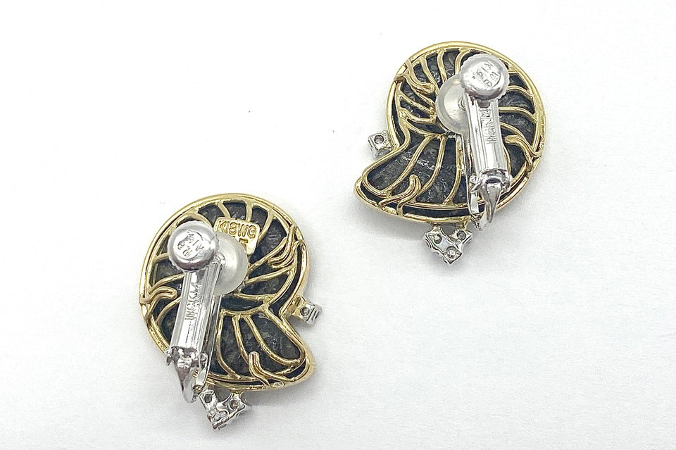 Ammonite K18WG/K14WG(留具)アンモナイト化石 ダイヤモンドイヤリング (NO.50102)