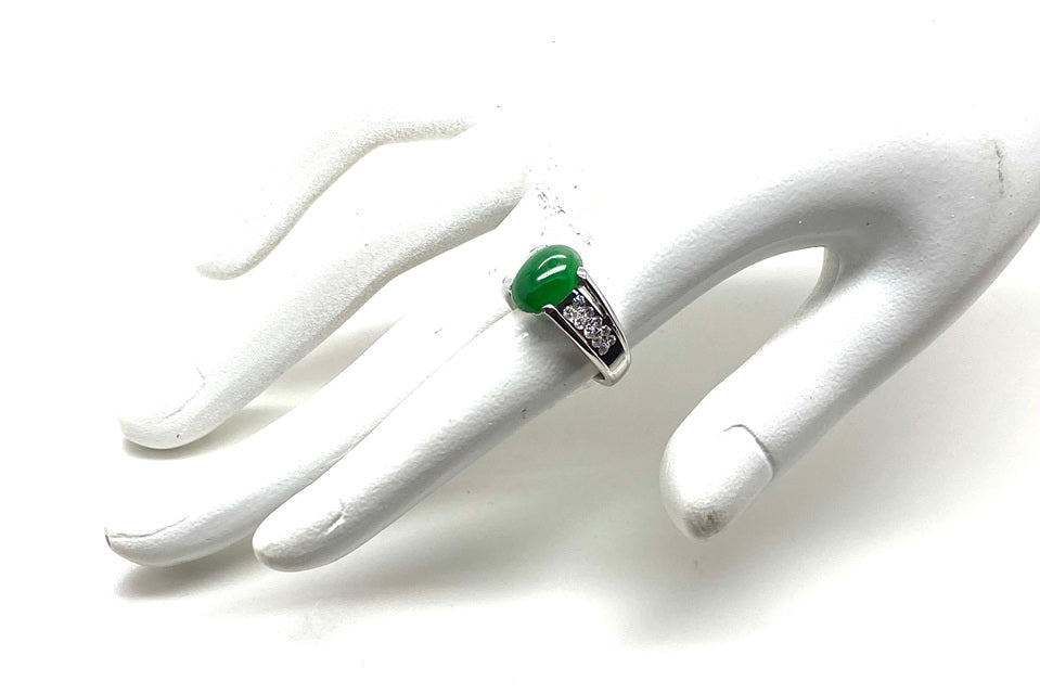 Jadeite Pt900翡翠 ダイヤモンドリング (NO.50148)