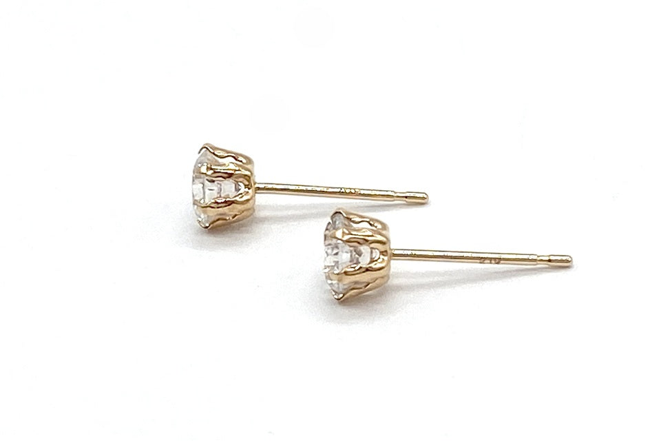 Diamond K18PGダイヤモンドピアス (NO.50180)