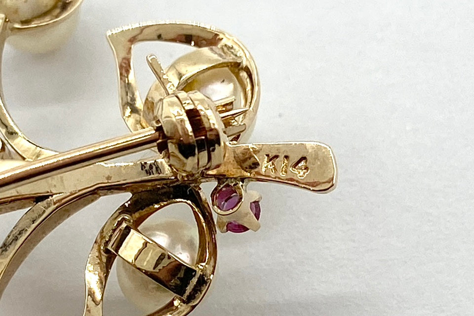 Akoya Pearl K14アコヤパール ルビーブローチ (NO.50285)