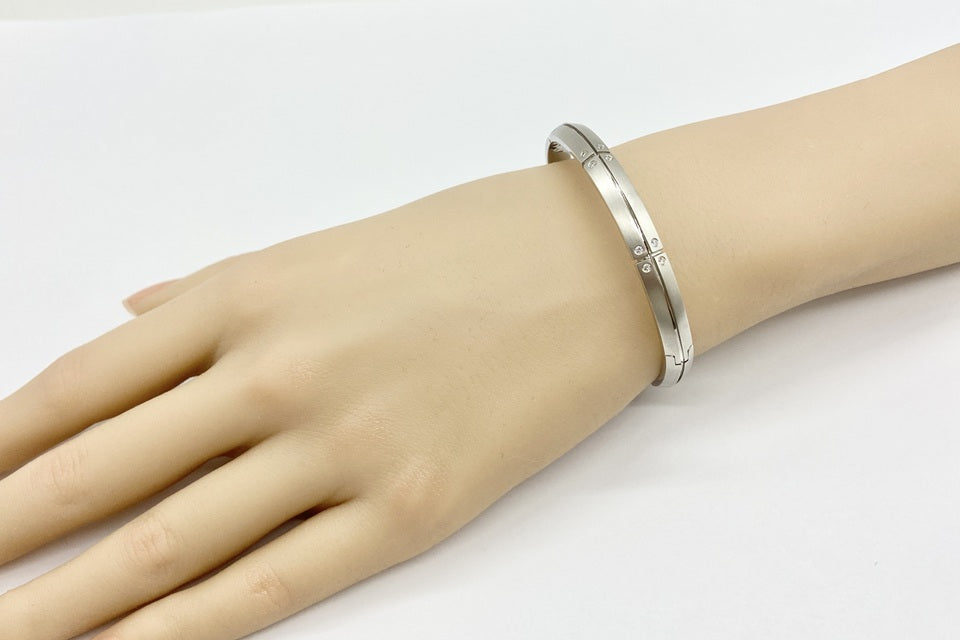 TIFFANY & CO. 【ティファニー】K18WGダイヤバングル (NO.62183)