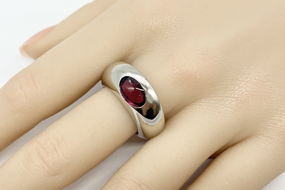 Georg Jensen 【ジョージ ジェンセン】K18WGガーネットリング (NO.62249)