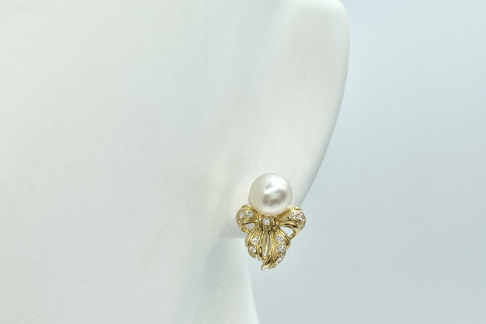 MIKIMOTO【ミキモト】 K18アコヤパール ダイヤモンドイヤリング (NO.62274)