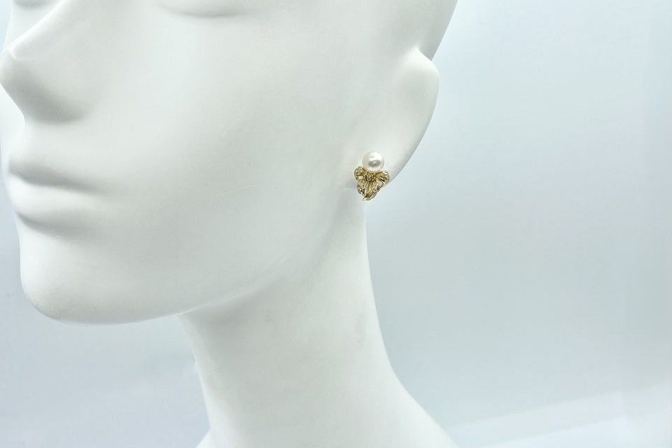 MIKIMOTO【ミキモト】 K18アコヤパール ダイヤモンドイヤリング (NO.62274)