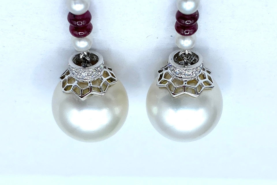 Pearl K18WG/K14WG(珠被せパーツ部分)白蝶パール ルビー ダイヤモンドピアス (NO.127575)